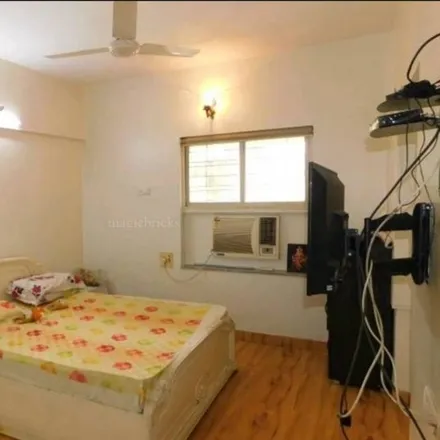 Image 2 - NS Road No 9, K/W Ward, Mumbai - 400058, Maharashtra, India - Apartment for sale