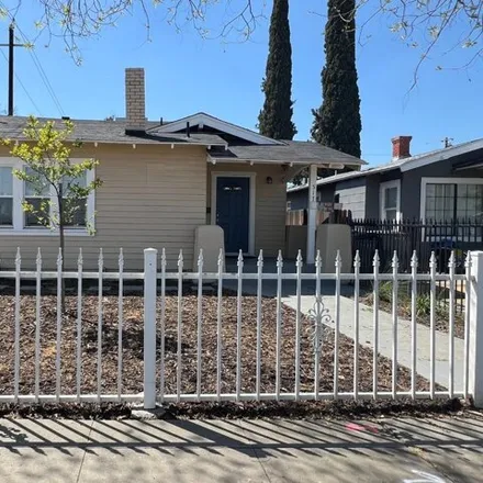 Buy this 2 bed house on East Belmont Avenue in Fresno, CA 93728