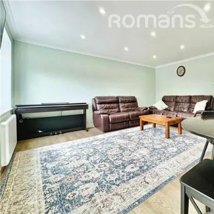 Image 2 - Millins Close, Surrey, Great London, N/a - Townhouse for sale