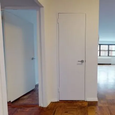Rent this 1 bed apartment on #5e,401 East 88th Street in Yorkville, New York