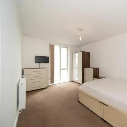 Image 7 - Lonsdale House, 2 Equinox Square, Bow Common, London, E14 6GJ, United Kingdom - Room for rent