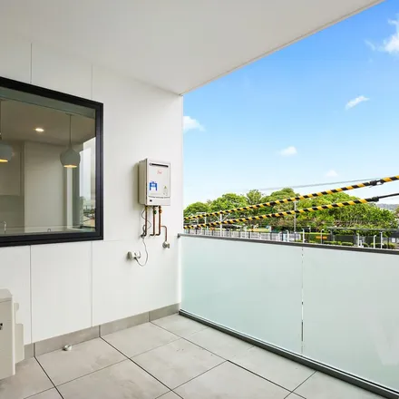 Image 6 - Hamilton, Platform 2, Ivy Street, Islington NSW 2296, Australia - Apartment for rent