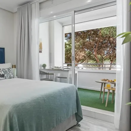 Rent this studio apartment on Puerto Banús (Hotel Pyr) in Autovía del Mediterráneo, 29660 Marbella