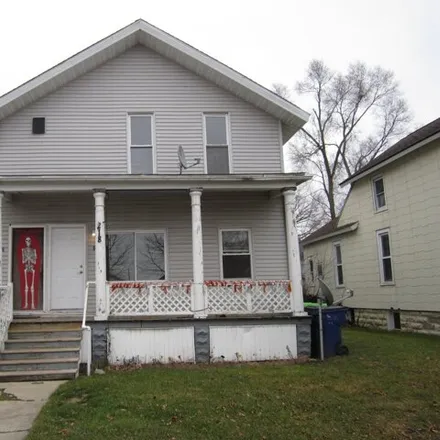 Buy this 5 bed house on 228 North Jefferson Street in Bay City, MI 48708