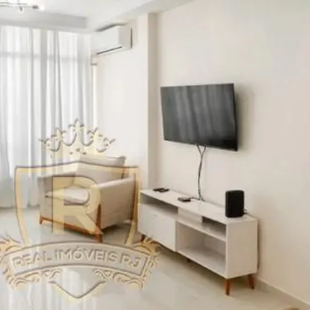 Buy this 4 bed apartment on Rua Sá Ferreira 30 in Copacabana, Rio de Janeiro - RJ