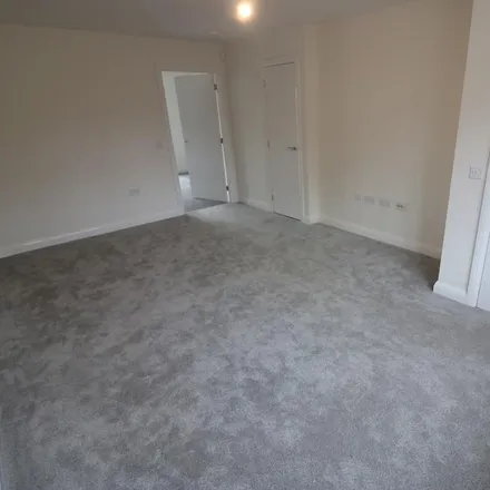 Image 5 - unnamed road, East Riding of Yorkshire, HU17 8WP, United Kingdom - Duplex for rent