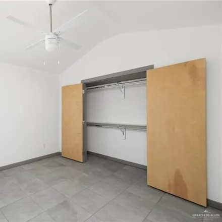 Image 7 - Mendoza's Paint & Body, North Jackson Road, McAllen, TX 78502, USA - Apartment for rent