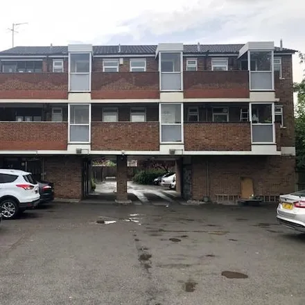 Rent this 1 bed apartment on Trent Road in Luton, LU3 1TA