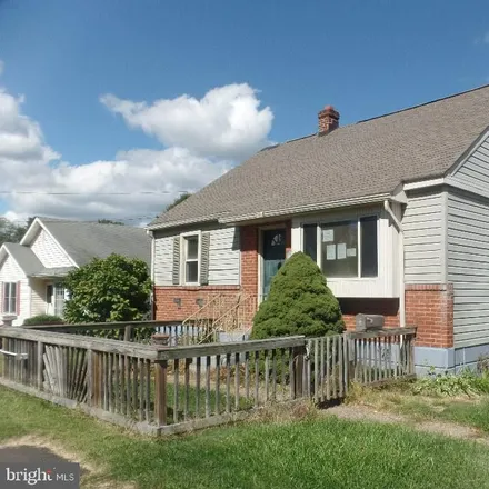 Buy this 3 bed house on 2413 Horsham Road in Upper Moreland Township, PA 19040