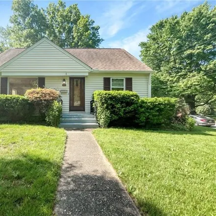 Buy this 4 bed house on 1325 Morris Road in Kent, OH 44240
