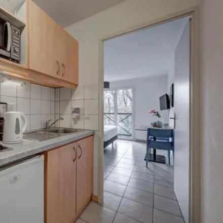 Image 4 - 255 Rue de Plan, 01220 Divonne-les-Bains, France - Apartment for rent