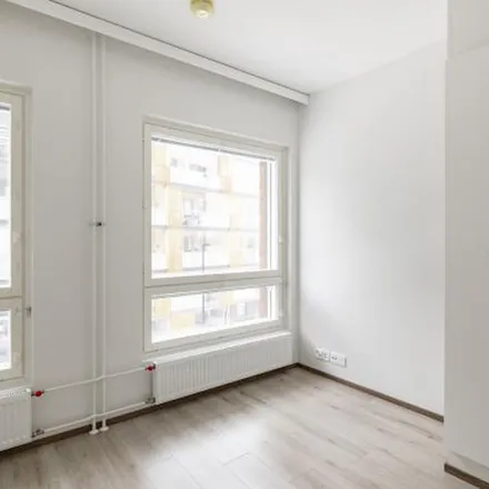 Rent this 3 bed apartment on Välibaari in Asematie, 37500 Lempäälä