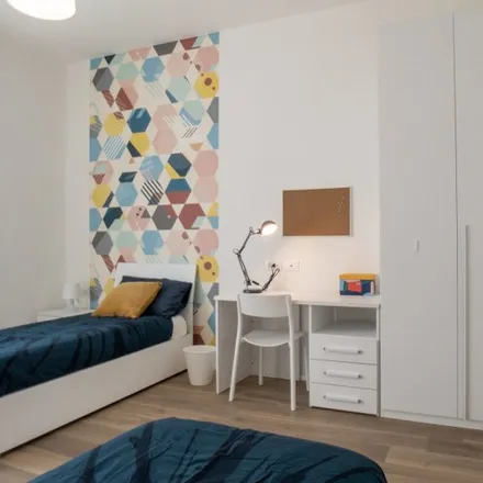 Rent this 8 bed room on Via Palmanova in 28, 20132 Milan MI