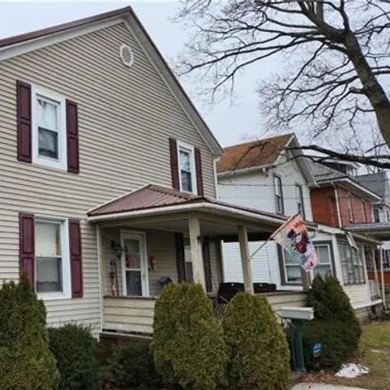 Buy this 4 bed house on 204 West Garrett Street in Somerset, PA 15501