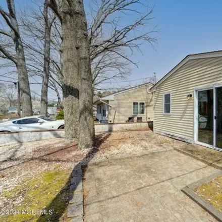 Image 3 - 741 Birch Road, Lanoka Harbor, Lacey Township, NJ 08734, USA - House for rent