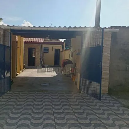 Buy this studio house on Rua Azurita in Cidade da Criança, Praia Grande - SP