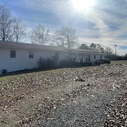 Rent this 3 bed house on 6766 State Highway 62 in Alamance County, NC 27215