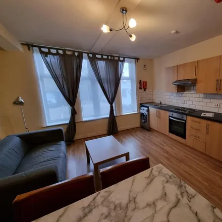 Rent this 1 bed apartment on Ewings in Anson Road, Victoria Park