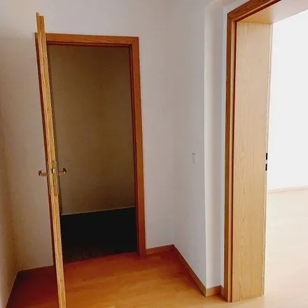 Rent this 2 bed apartment on Thomasiusstraße 40 in 06110 Halle (Saale), Germany