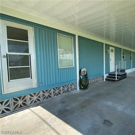 Image 3 - 399 Paul Revere Loop, Old Bridge Village, North Fort Myers, FL 33917, USA - Apartment for rent