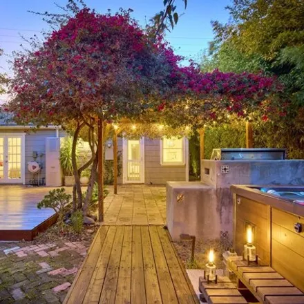 Buy this 3 bed house on 708 Sunset Ave in Venice, California