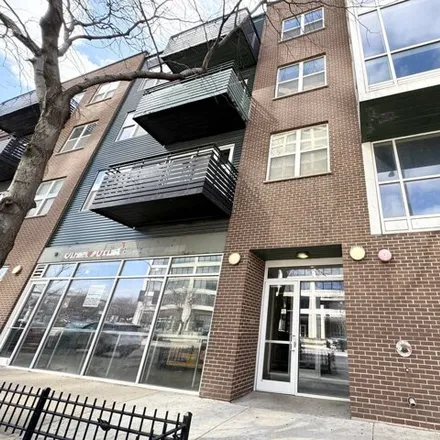 Buy this 1 bed condo on 3506 South State Street in Chicago, IL 60609