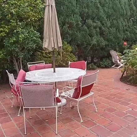 Rent this 2 bed apartment on 129 South Canon Drive in Beverly Hills, CA 90212