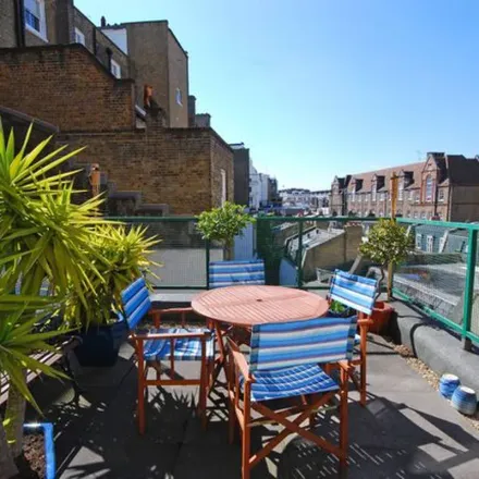 Image 3 - 16 Thurloe Street, London, SW7 2SX, United Kingdom - Apartment for rent