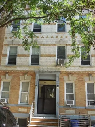 Buy this 12 bed house on 34-51 41st Street in New York, NY 11101