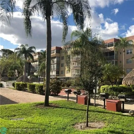 Image 7 - Northwest 66th Avenue, Plantation Gardens, Plantation, FL 33317, USA - Condo for rent