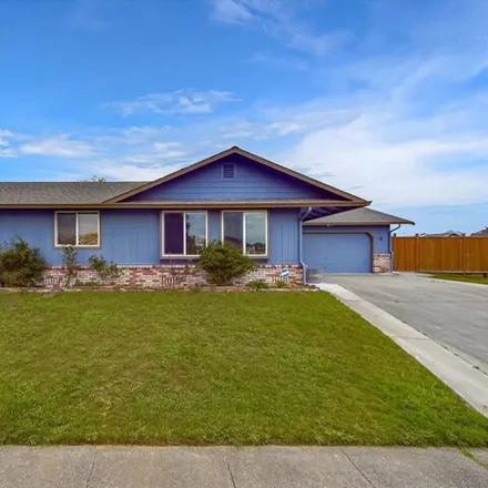 Buy this 3 bed house on 1409 Winchester Avenue in McKinleyville, CA 95519