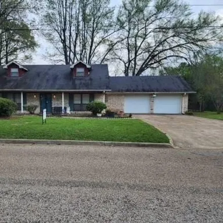 Buy this 3 bed house on 104 Stewart St in Palestine, Texas