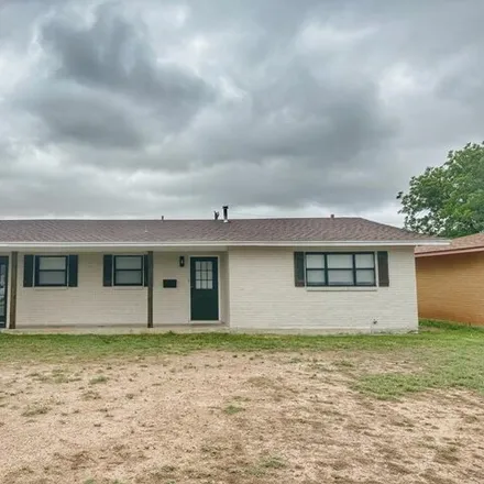 Buy this 3 bed house on 1713 Purdue Avenue in Big Spring, TX 79720