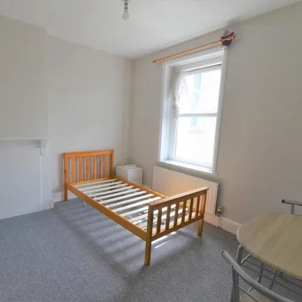 Rent this 1 bed room on 9 Azes Lane in Barnstaple, EX32 8BQ
