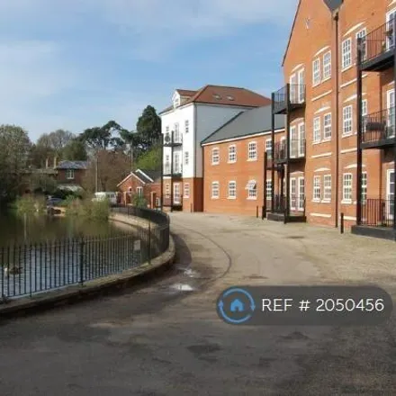 Rent this 2 bed apartment on 20 Waterside Lane in Colchester, CO2 8HZ