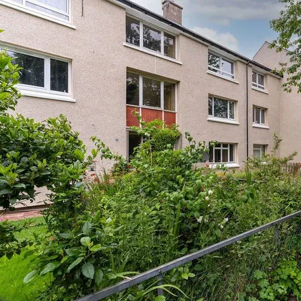 Image 1 - 65 Firrhill Drive, City of Edinburgh, EH13 9ES, United Kingdom - Apartment for rent