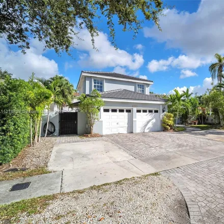 Image 7 - 8705 Northwest 150th Terrace, Miami Lakes, FL 33018, USA - House for sale