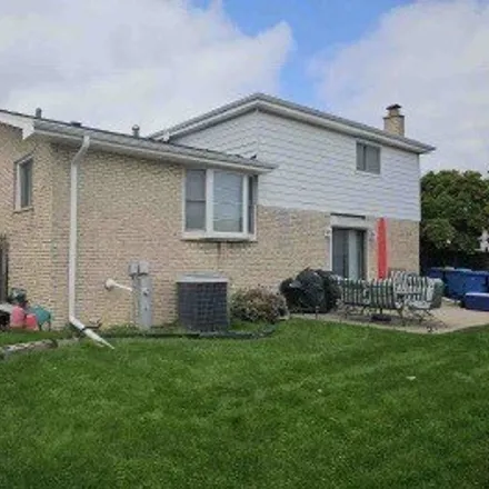 Image 3 - 16635 Clyde Avenue, South Holland, IL 60473, USA - House for sale