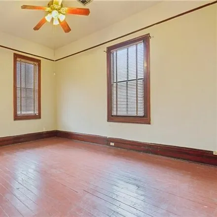 Image 8 - 221 South Genois Street, New Orleans, LA 70119, USA - House for sale