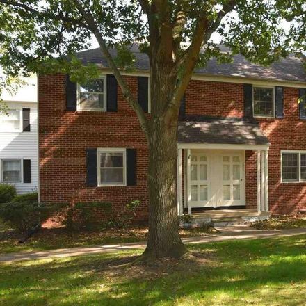 Rent this 2 bed townhouse on Nichols Drive in Raleigh, NC 27605