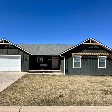 Buy this 5 bed house on 364 South Sandstone Drive in Taylor, Navajo County