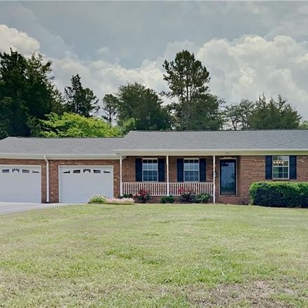 Rent this 3 bed house on Neva Ln in Winston-Salem, NC