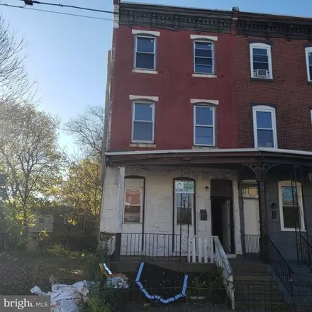 Image 1 - 3912 Fairmount Avenue, Philadelphia, PA 19104, USA - House for sale