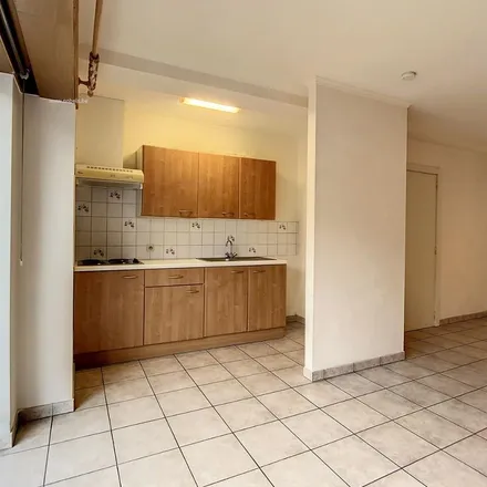 Rent this 1 bed apartment on Nestor De Tièrestraat in 9700 Oudenaarde, Belgium