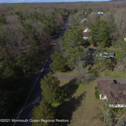 Image 6 - 360 East Millstream Road, Plumsted Township, Ocean County, NJ 08514, USA - House for sale