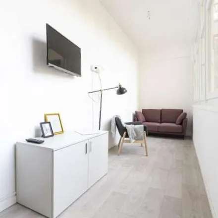 Image 4 - Cairoli, Foro Buonaparte, 20121 Milan MI, Italy - Apartment for rent