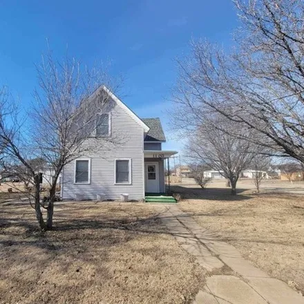 Buy this 4 bed house on 724 11th Street in Cawker City, Mitchell County