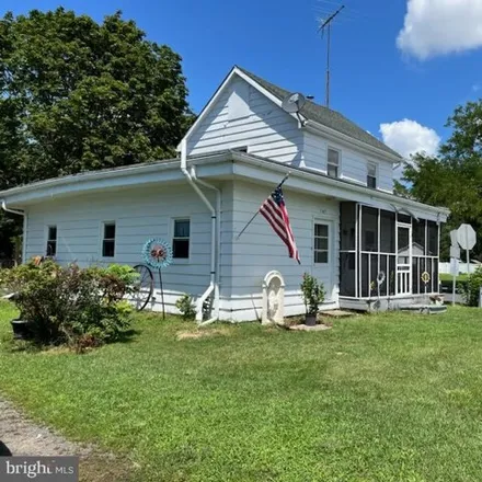 Buy this 2 bed house on 202 Woodruff Road in Woodruff, Upper Deerfield Township