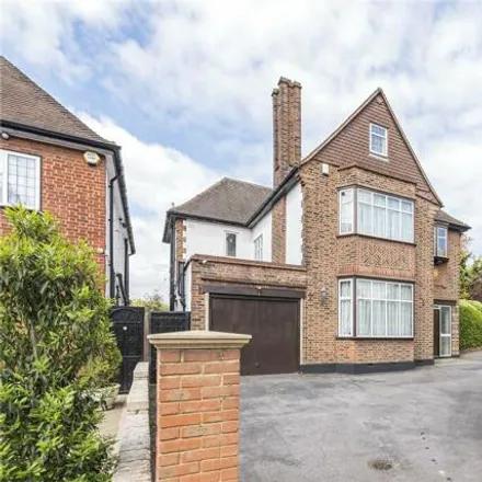 Buy this 6 bed house on Forestdale in London, N14 7DY