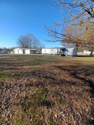 Buy this studio apartment on 299 Lakeview Lane in McIntosh County, OK 74432